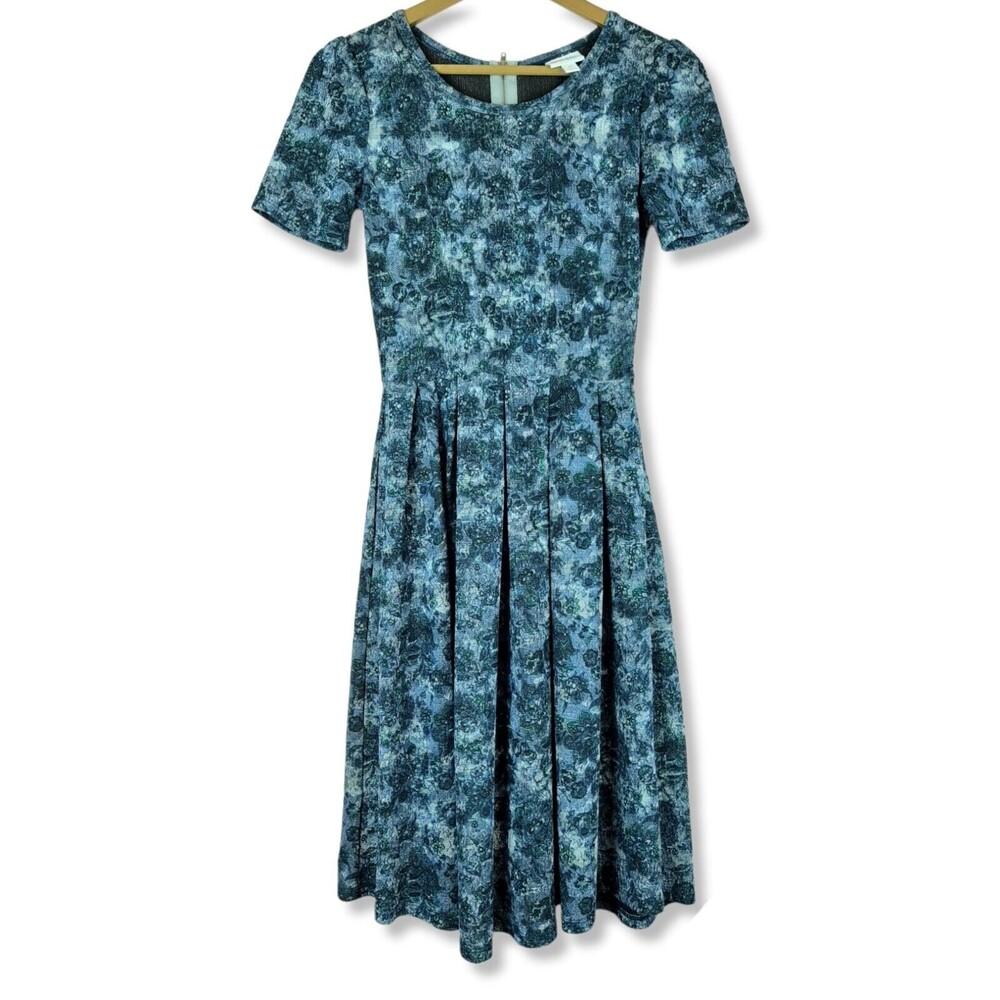 Lularoe Women Beautiful Elegant Amelia Dress Blue Floral Stretch Pockets XS